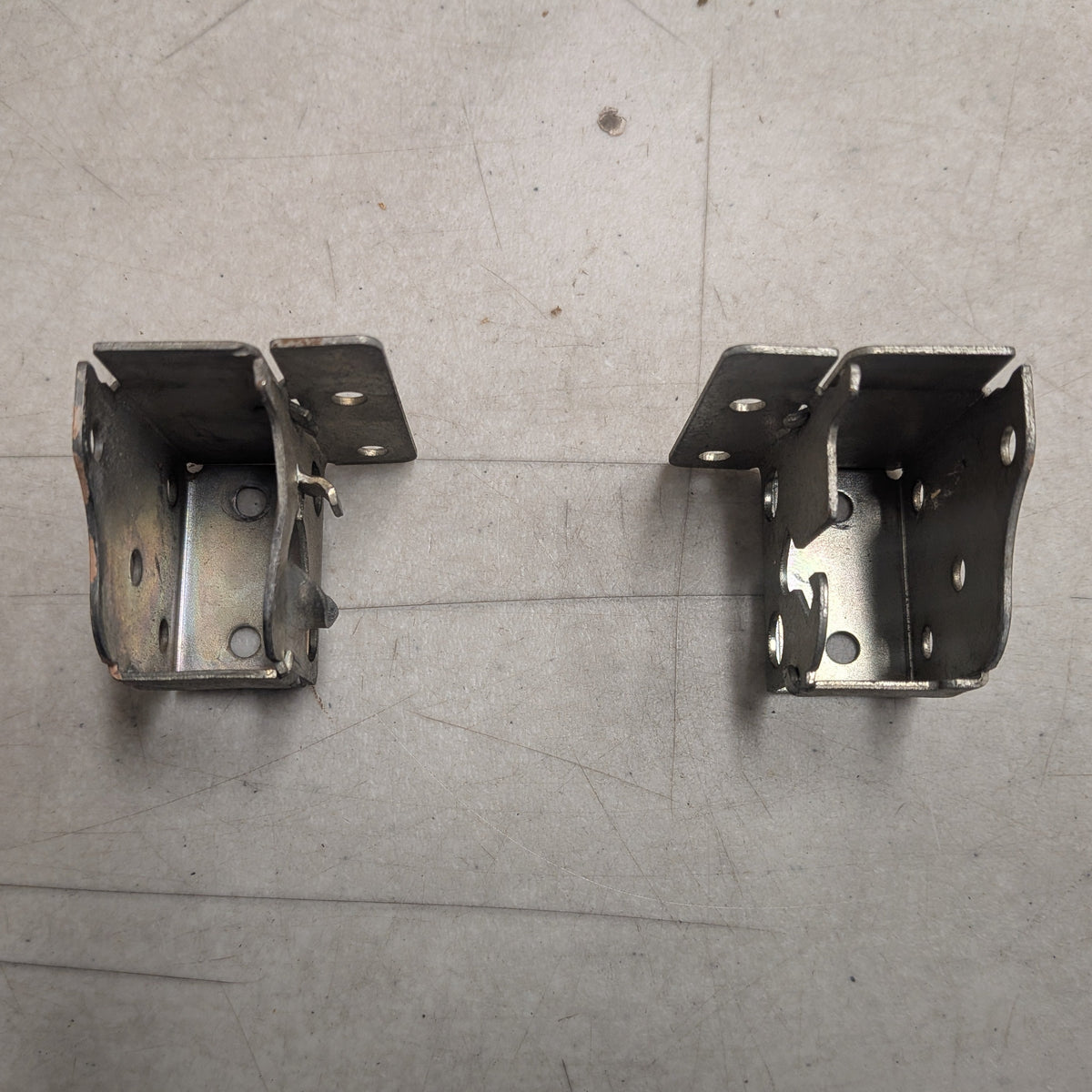 GARAGE SALE - Mounting Brackets for Spring-Loaded Roller Shades – Fix ...